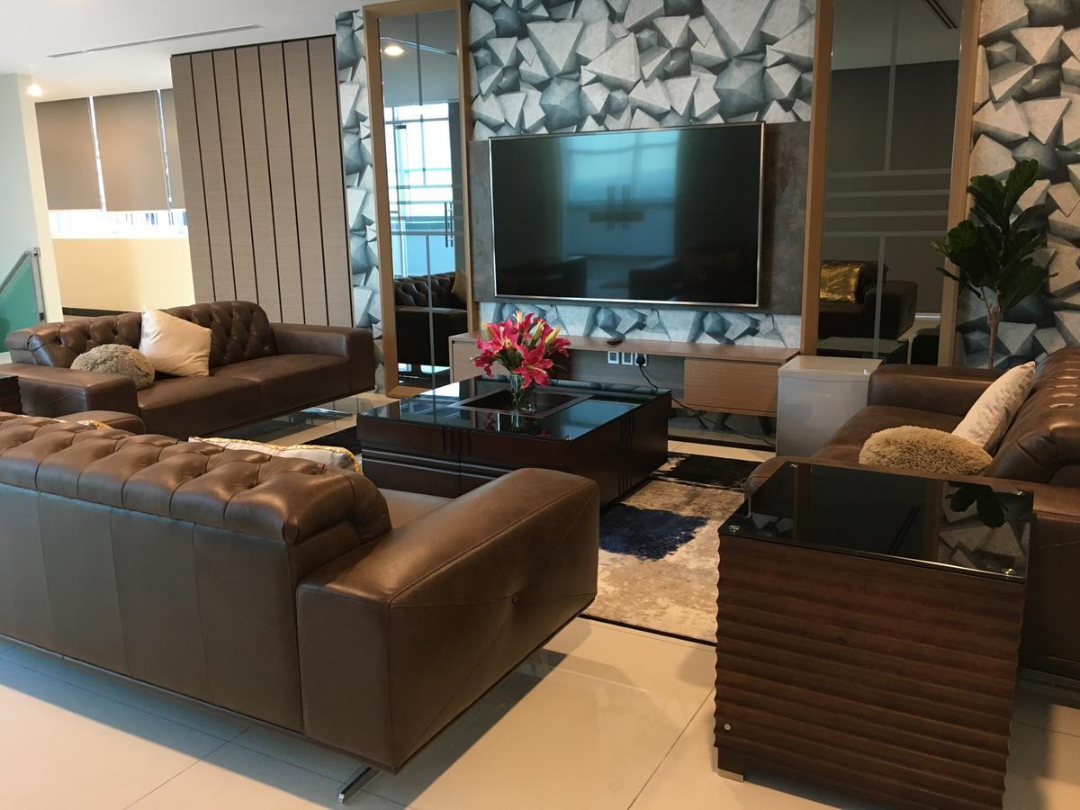 Jb City Paragon Serviced Apartment Johor Bahru Eksteriør bilde