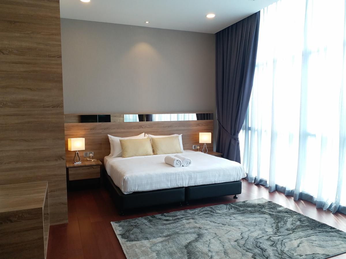 Jb City Paragon Serviced Apartment Johor Bahru Eksteriør bilde