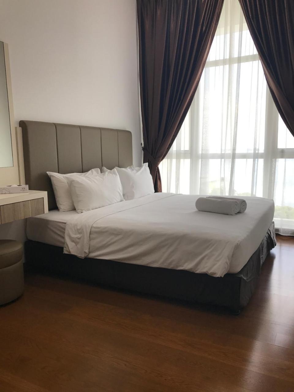 Jb City Paragon Serviced Apartment Johor Bahru Eksteriør bilde