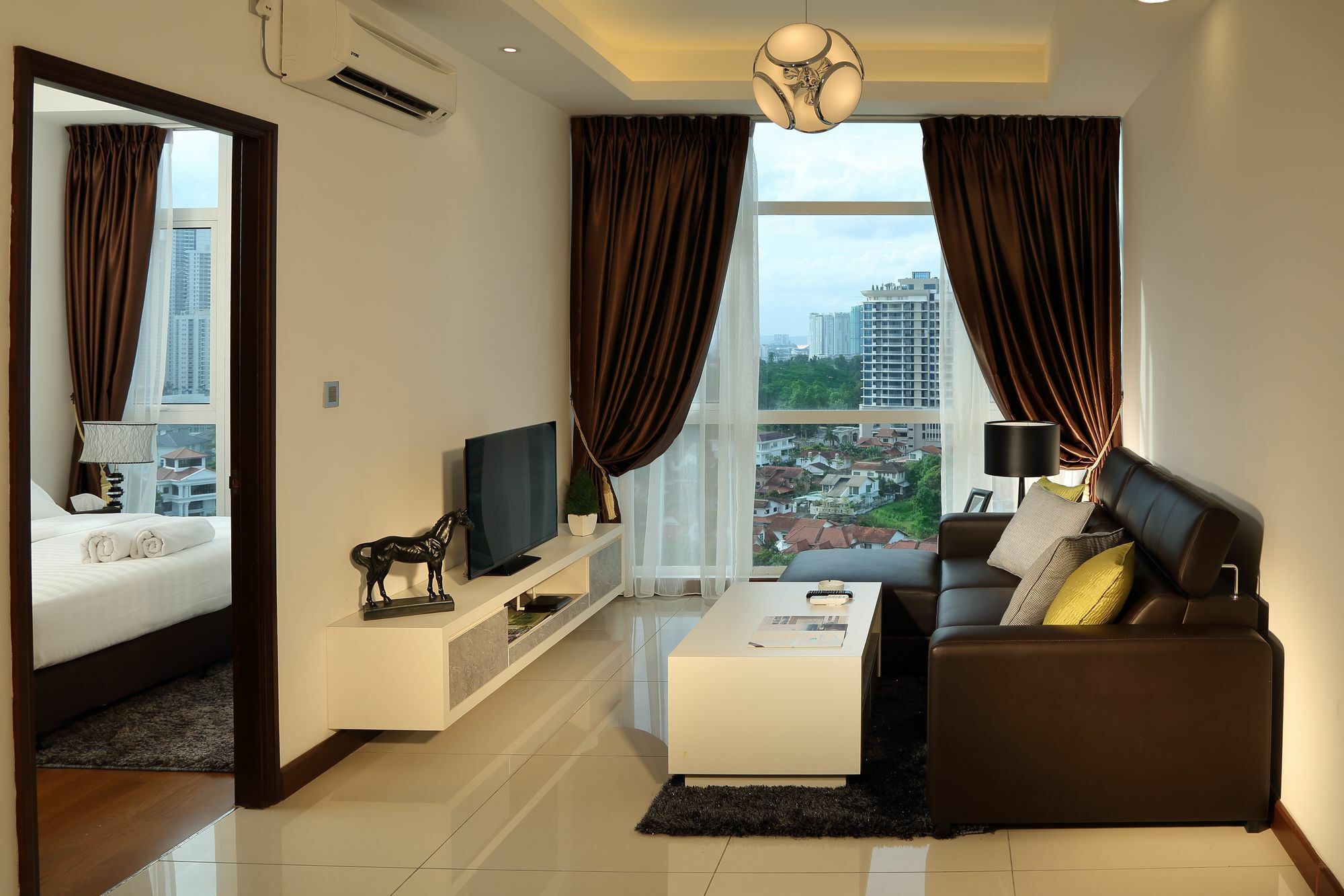 Jb City Paragon Serviced Apartment Johor Bahru Eksteriør bilde
